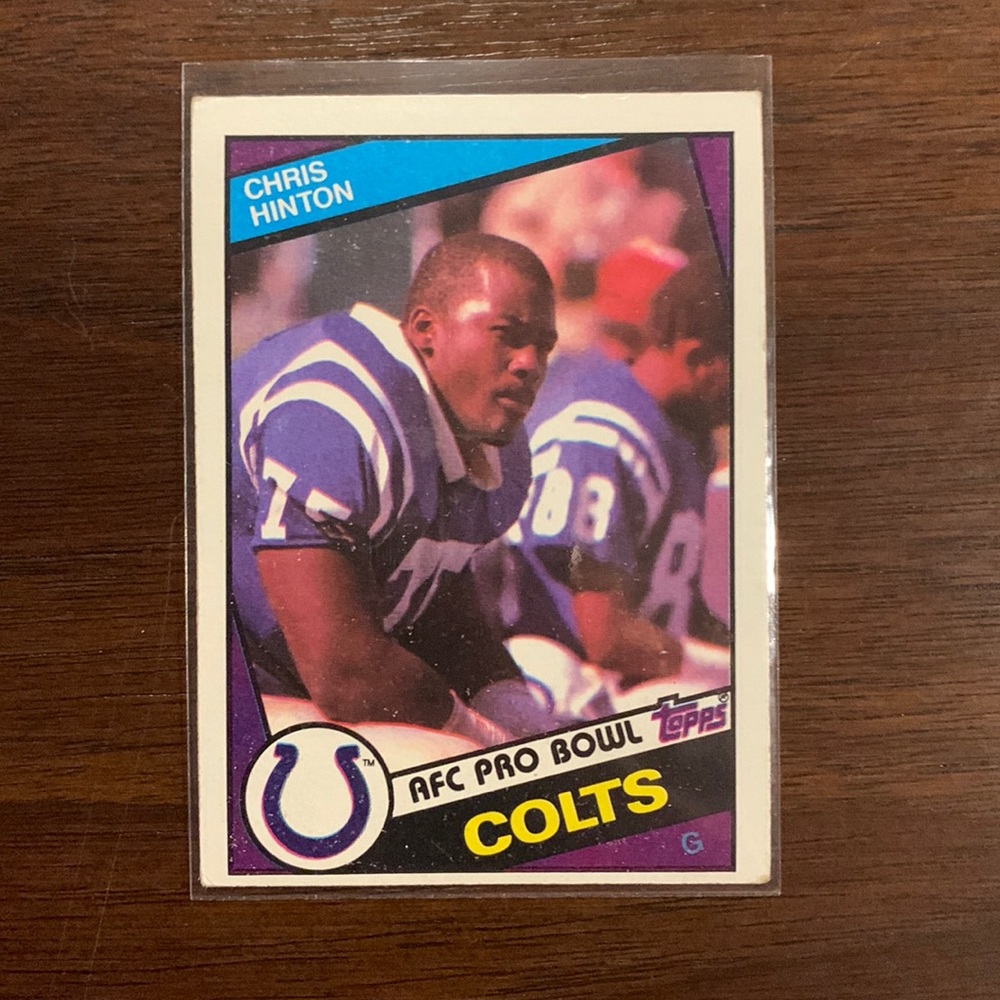 Chris Hinton 1984 Topps Football Rookie Card #15